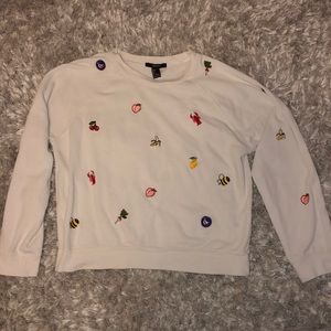Embroidered crew neck